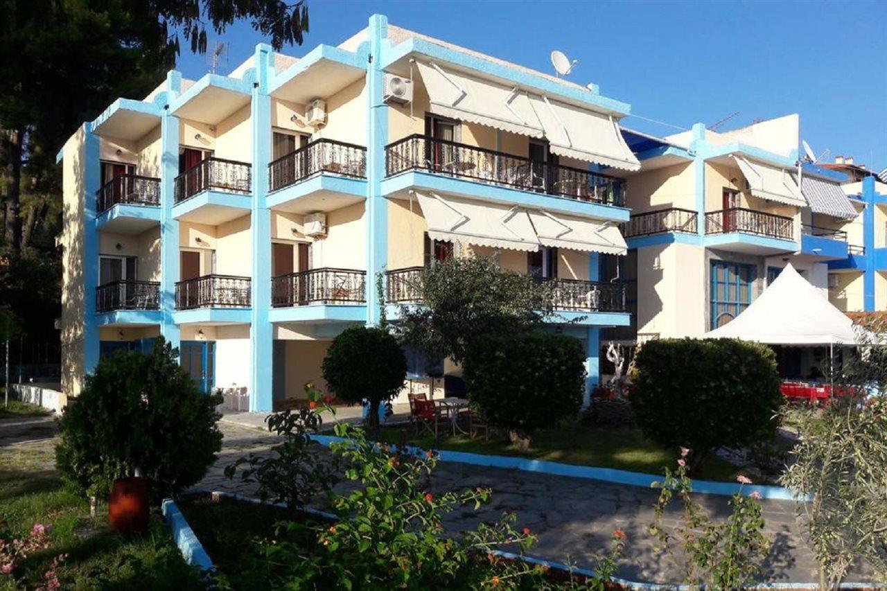 Votsala Apartments Mola Kalyva Exterior photo